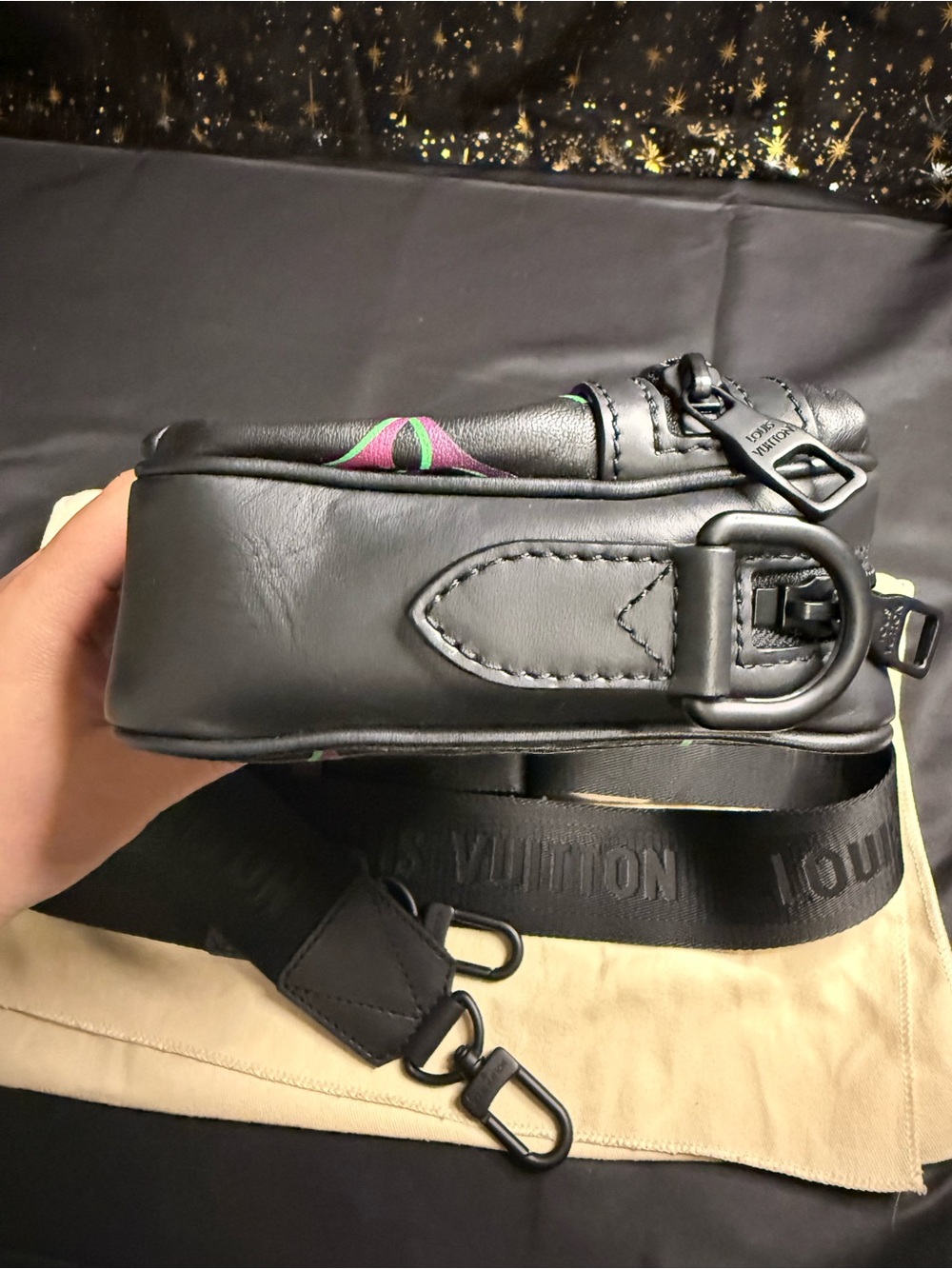 *RARE* Louis Vuitton Comet Messenger PM - Picture 12 of 13